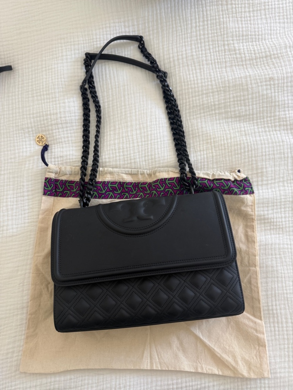 Tory Burch Fleming in Matte Black Quilted Flap Shoulder Bag with Chain Straps